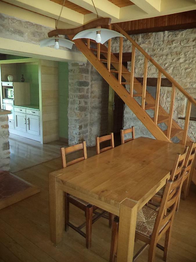 Chamblay Maison Montmillon מראה חיצוני תמונה